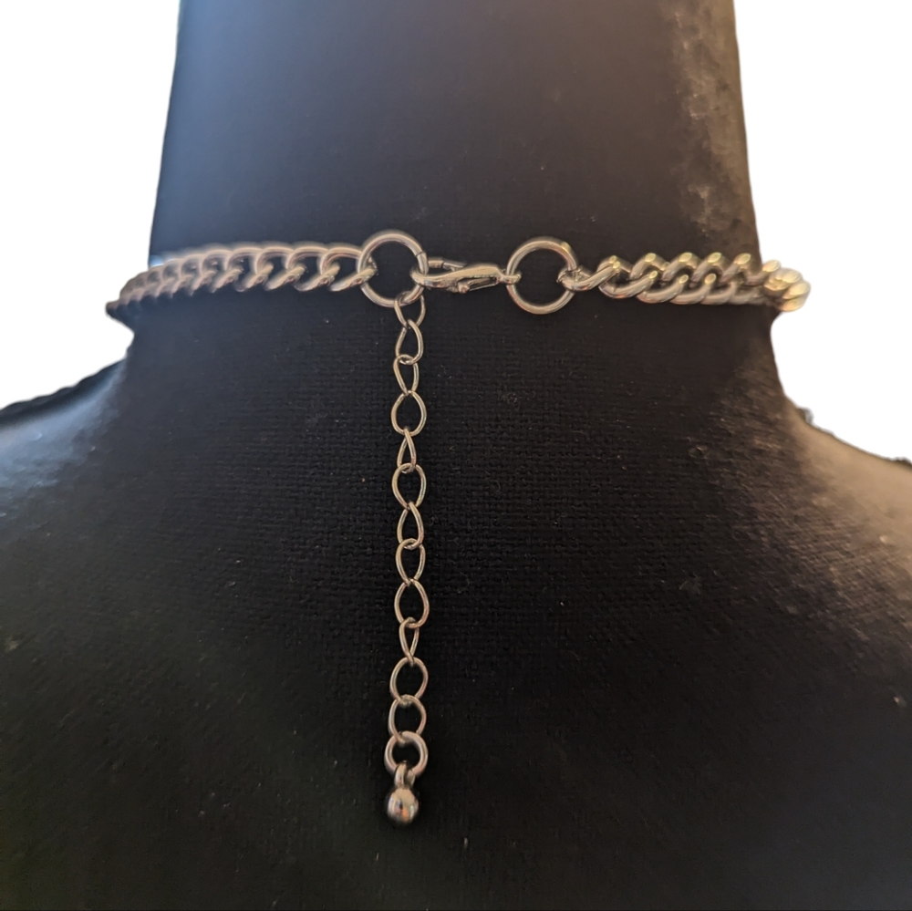π Rainbow Butterfly Choker Necklace - Picture 3 of 3